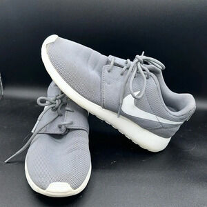 gray & white Nike Roshe One running shoes size 8